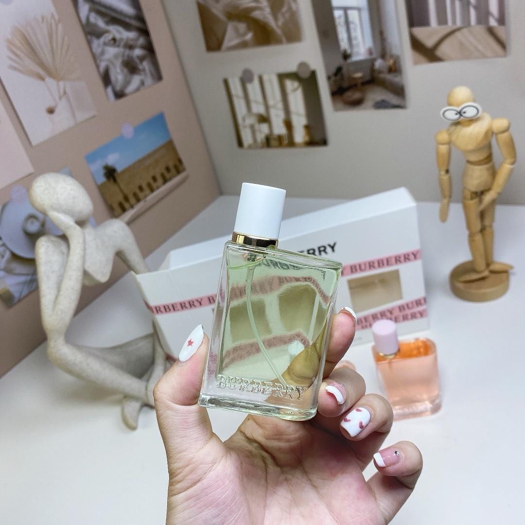 COFFRET CADEAU Burberry Her – Eau de Parfum (3 x 30 ml)